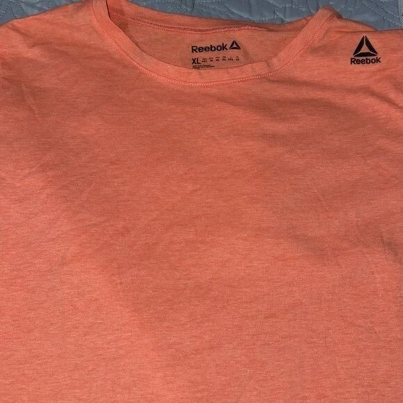 Reebok Womens Coral Orange Activewear T-Shirt XL Polyester & Cotton Blend Lightw - Picture 3 of 7